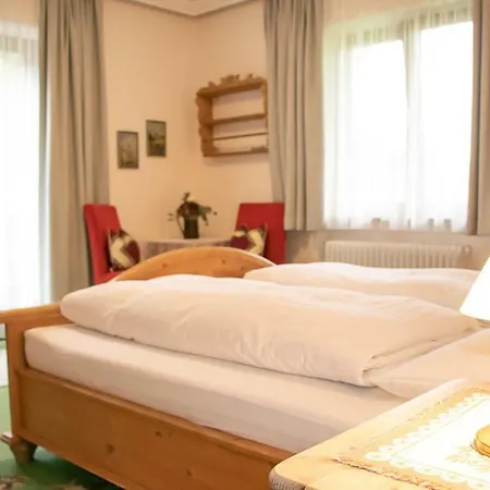 Das Landhaus 겔로스